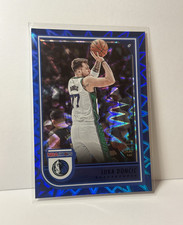 Luka Dončić Blue Explosion /59🔥Panini 22-23 NBA Hoops #119 Dallas Mavericks