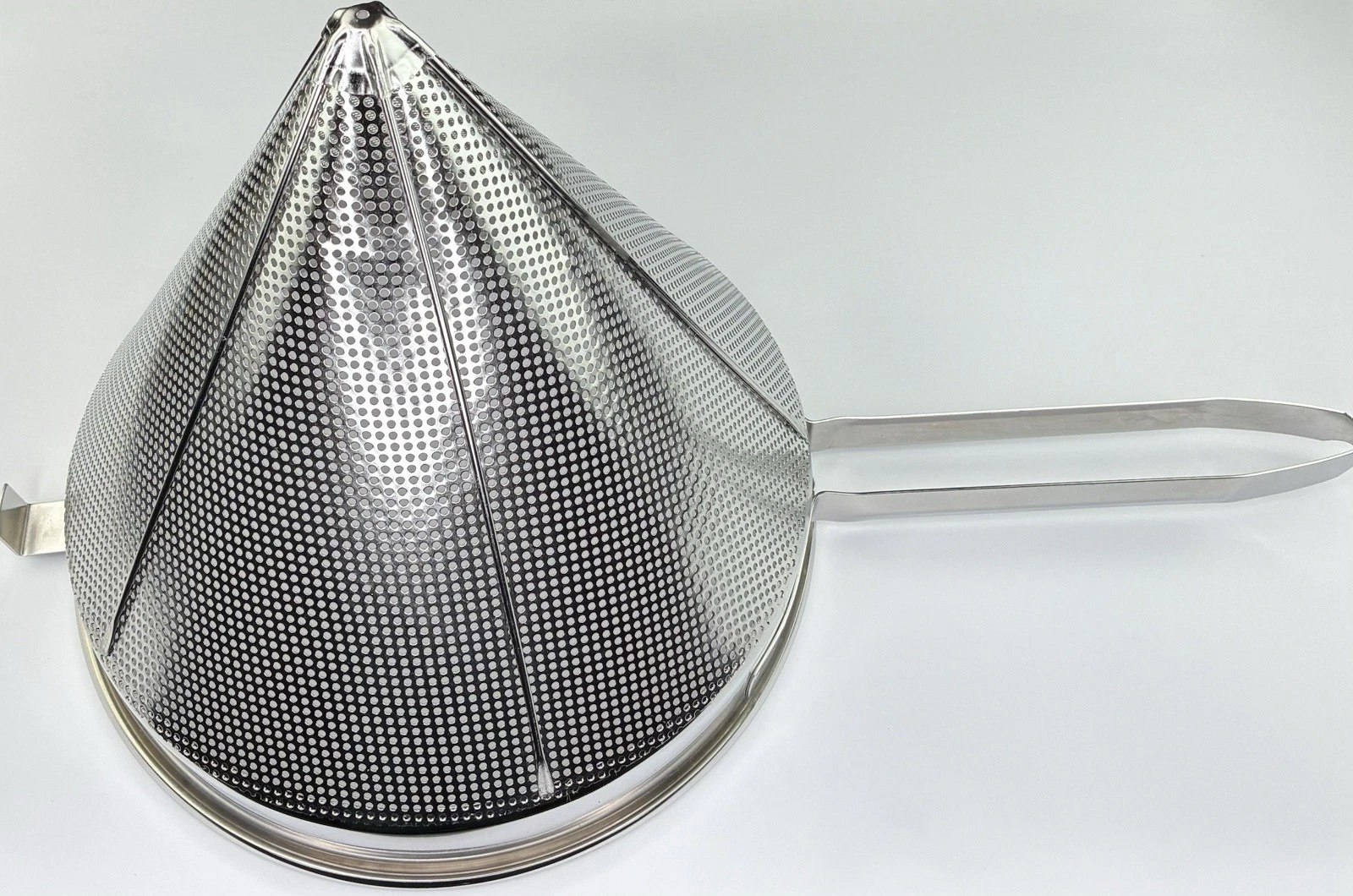 Stainless Steel Coarse Mesh Strainer China Cap 12" Dia Large Kitchenware Tool
Opens in a new window