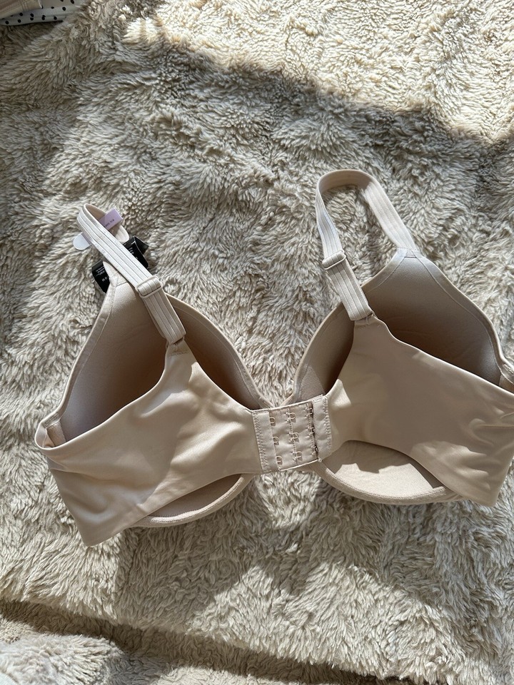 Bali 36D 3W11 beige bra Concealing Petals Tshirt bra eBay