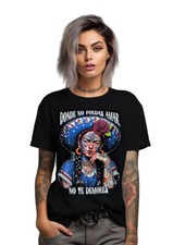 CAMISETAS NEGRAS UNISEX FRIDA KAHLO "Donde no puedes amar no te demores"