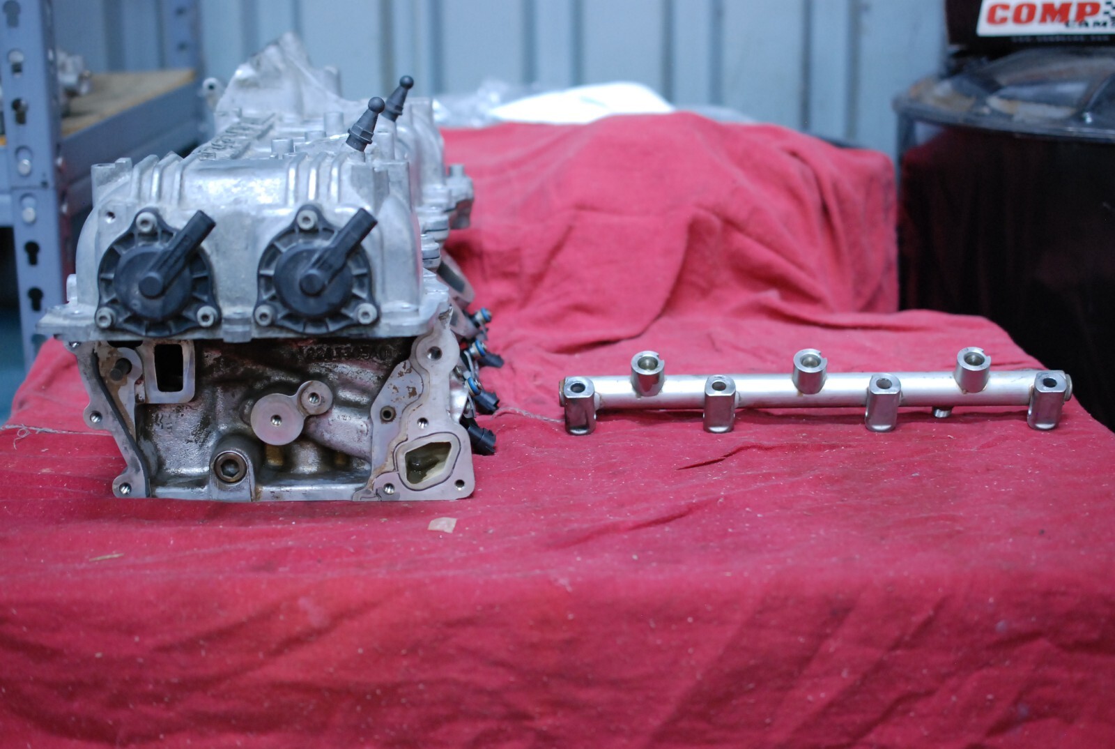 2014 - 2017 MASERATI GHIBLI 3.0 RIGHT HAND CYLINDER HEAD W VALVE COVER&FUEL RAIL