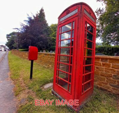 FOTO ROTE BOXEN BURROUGH AUF DEM HÜGEL LEICESTERSHIRE.