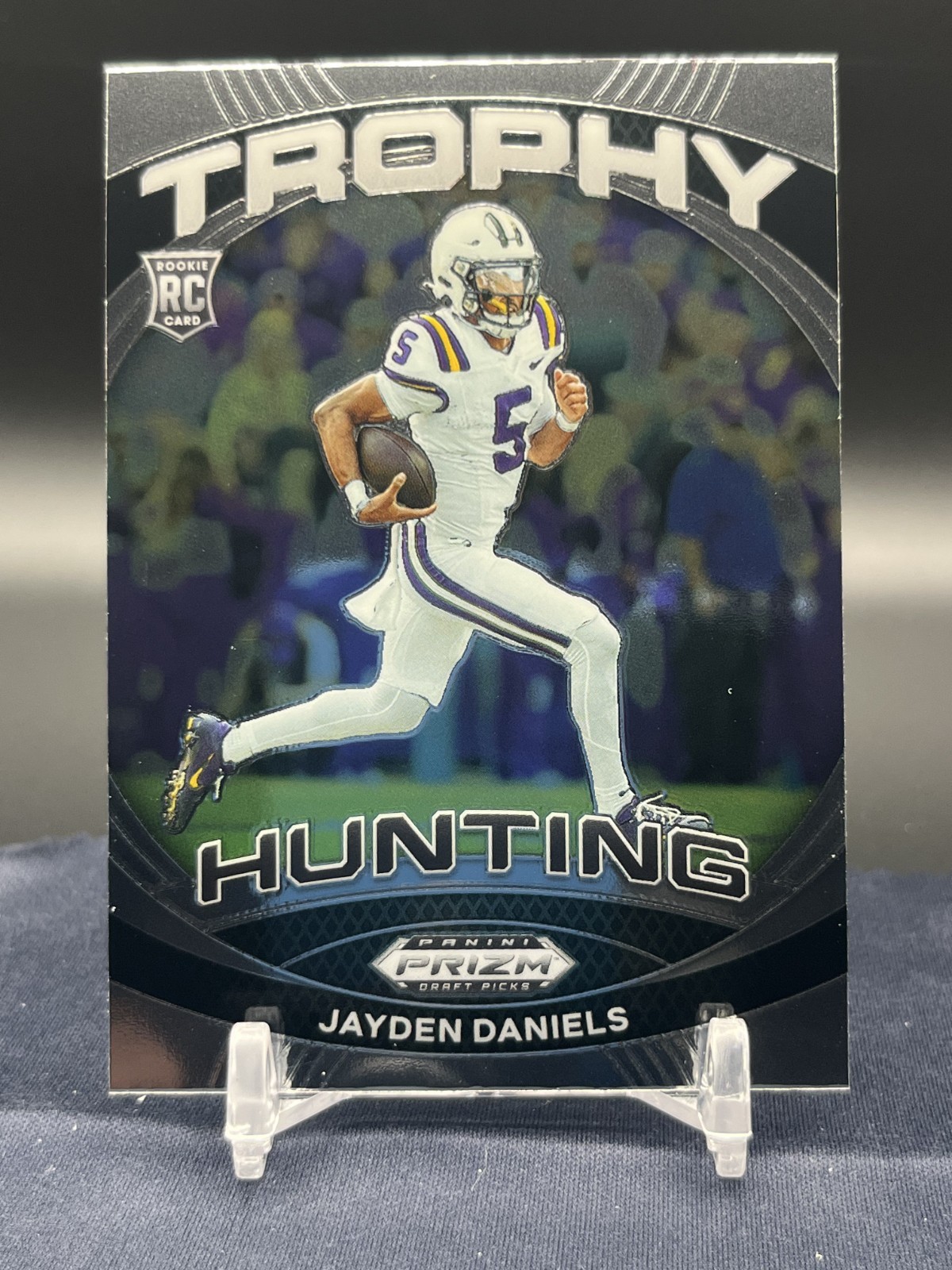 2024 Panini Prizm Draft Picks - Trophy Hunting Jayden Daniels #TH-JDS (RC)