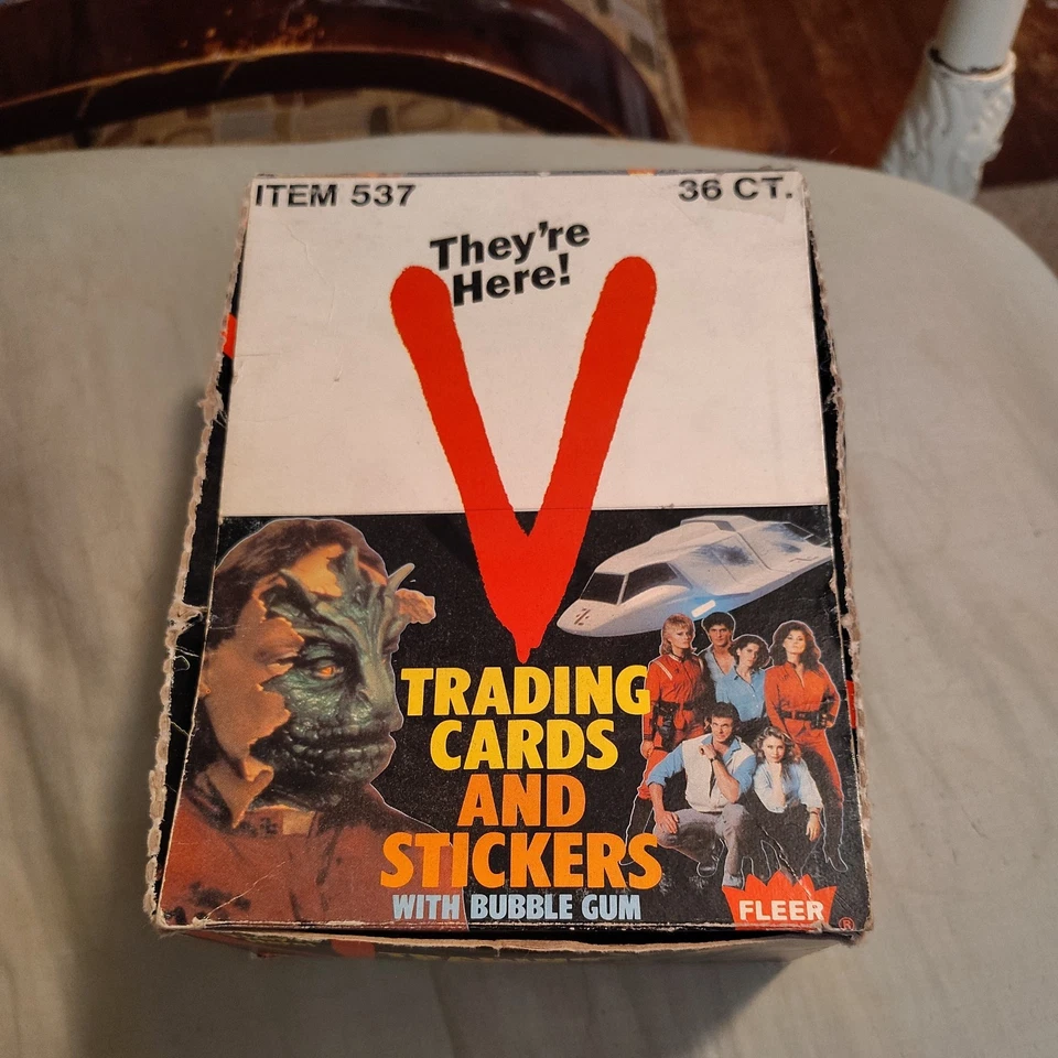 1984 They're Here V Trading Card Wax Pack EMPTY BOX Fleer - Image 2 of 4
