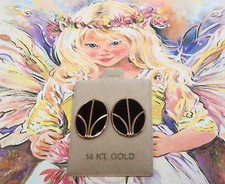 Black Onyx With 14K Gold Post Earrings 21mm x 16mm. 3.8 Grams. BO141001