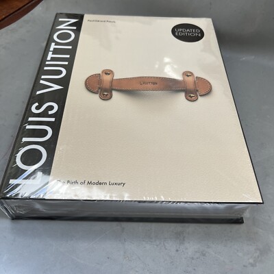 Louis Vuitton: The Birth Of Modern Luxury, Updated Edition Coffee