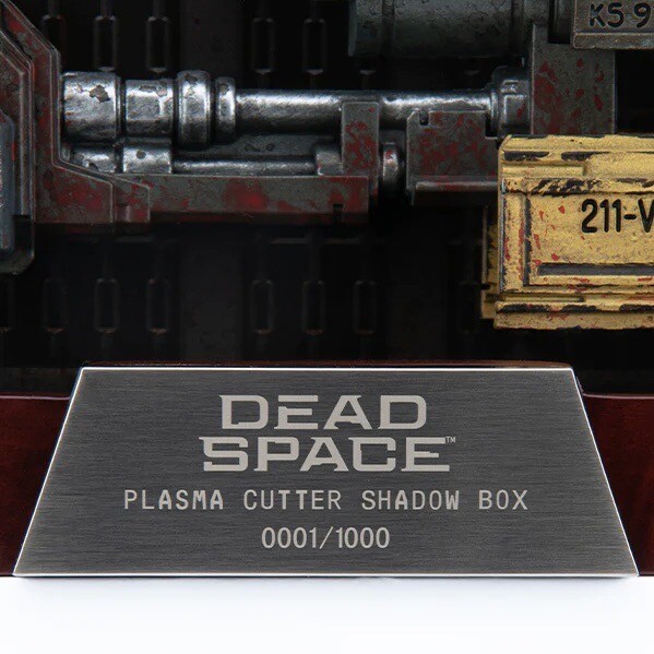 DEAD SPACE PLASMA CUTTER SHADOWBOX | eBay