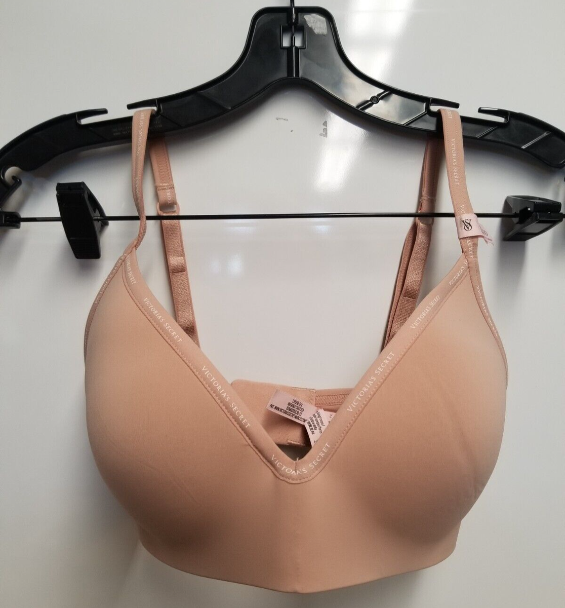 Victoria's Secret 11202312 Lightly Lined Wireless Bra Sz 32DD