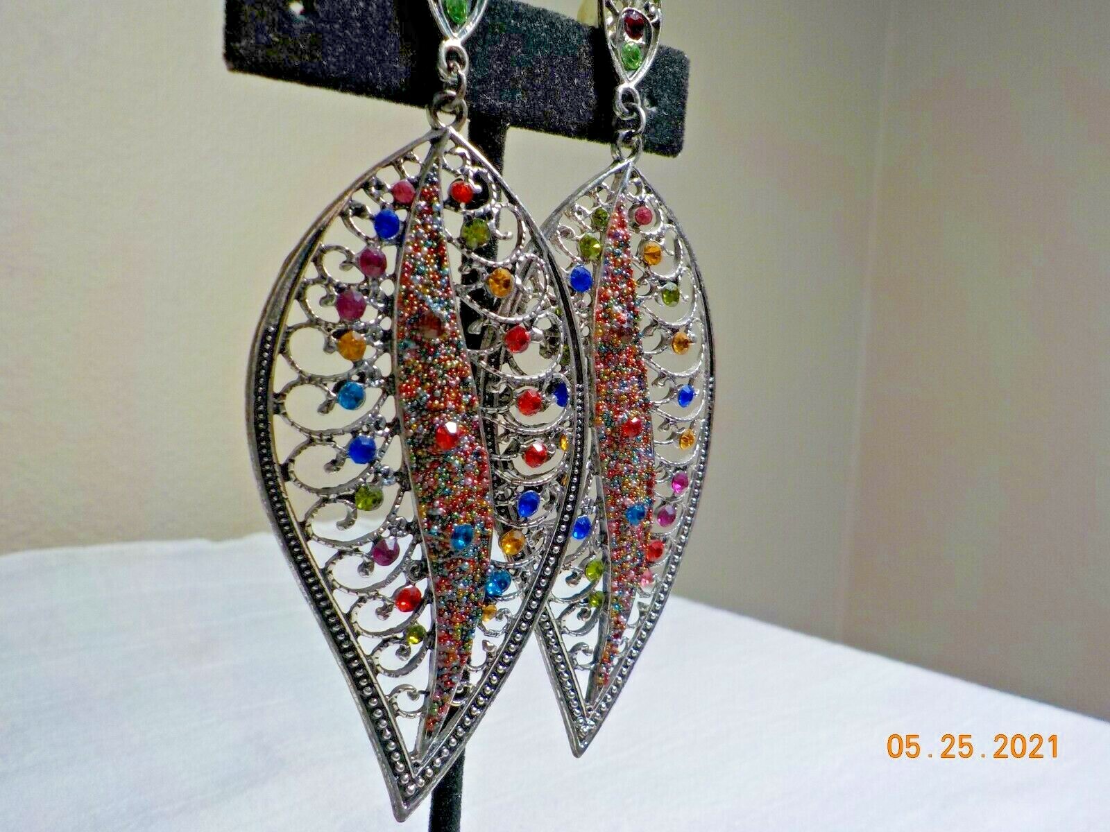 STATEMENT!! MULTI COLOR RHINESTONE STUDDED FEATHE… - image 4