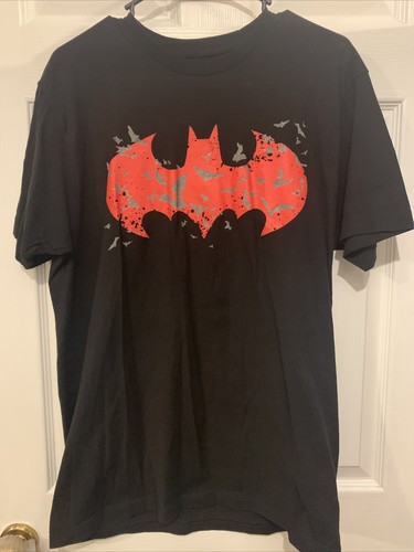 Batman Logo Flying Bats Black \u0026 Red 