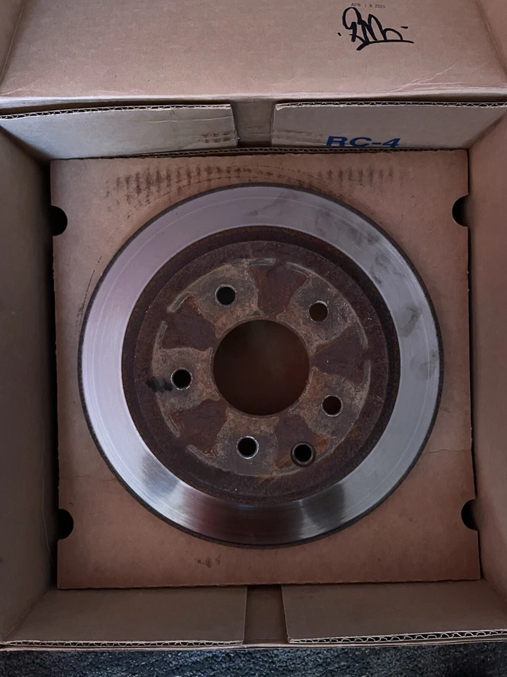 PAR DE rotores de freno de disco traseros para Nissan Rogue SL 2009 AWD Foto 2 de 2