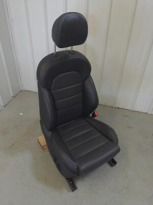 18-20 Kia Stinger 3.3L AWD Front Seat Rh Right Black Leather 12 Way Power
