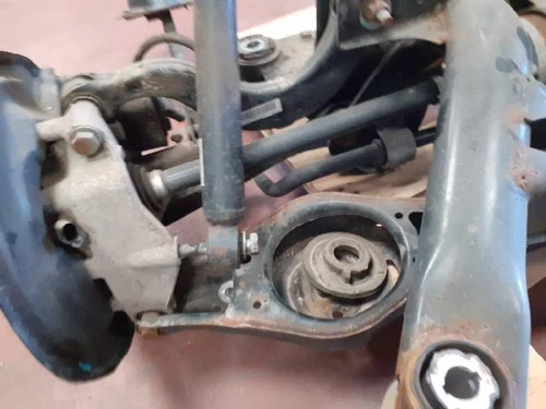 Dodge Dart SE 2015 68080591AF Sospensione Posteriore Con Braccio Di