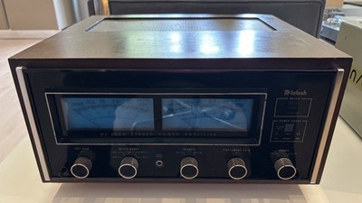 McIntosh MC2255 2-Channel Solid State Stereo Power Amplifier EXCELLENT