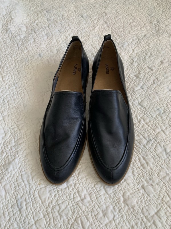 Susina Kellen Black Leather Slip On Loafer Style Shoes 9.5 City Preppy