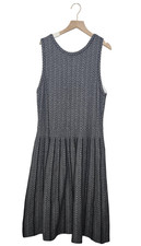 Ann Taylor Loft Dress Size Large Pleated Sweater Black White