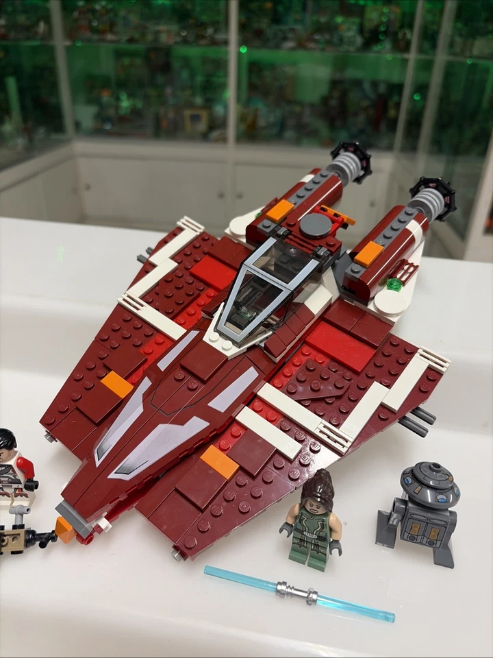 LEGO Star Wars 9497 Republic Striker Starfighter, foto 4 di 5