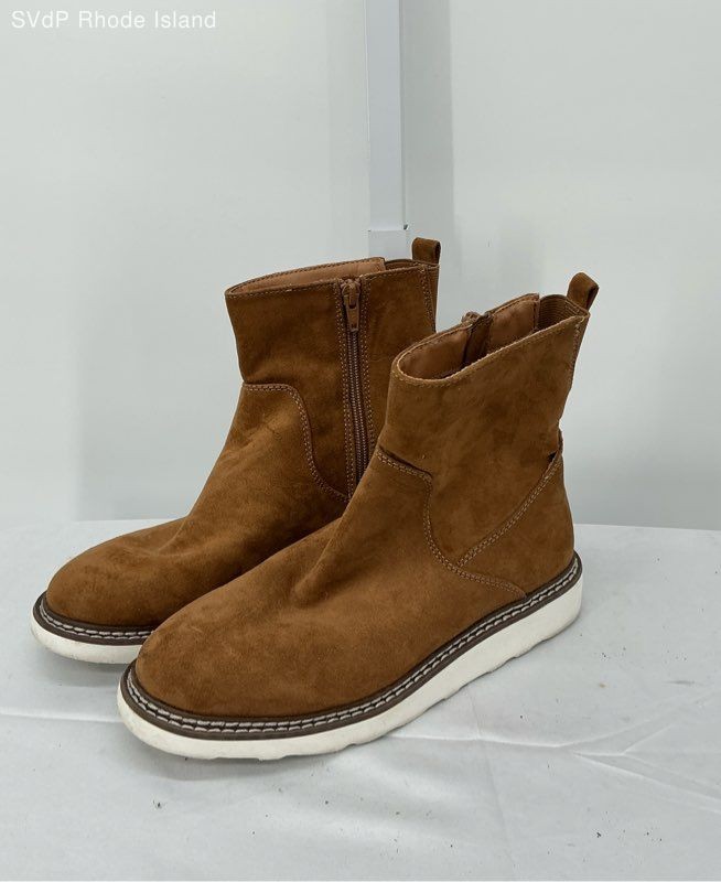 Universal Threads Brown Round Toe Boot Women 8 - image 1