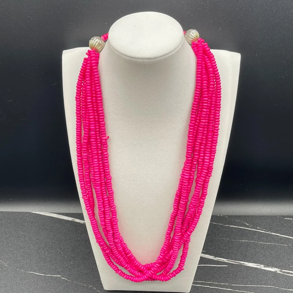 Collar Gargantilla Barbiecore Moda Multi-Hebra Cuentas Madera Teñida Rosa Neón Foto 4 de 4