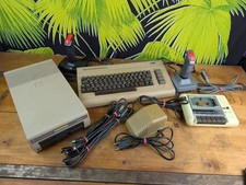 Commodore C64 Bread Bin Gaming Setup Computer Vintage Retro 1980s