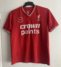 LIVERPOOL FOOTBALL CLUB ANFIELD "CROWN PAINTS"  T SHIRT SIZE M