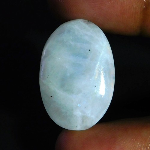 29.15Cts. Naturel Puissance Blanc Arc-en-Ciel Lune Coussin Cabochon