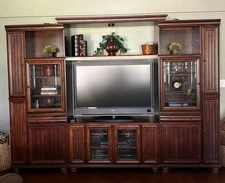 Entertainment center, excellent condition,  DVD Storage, TV is old but included!