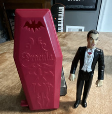 Universal Monsters Dracula Figure with Coffin Burger King 1997