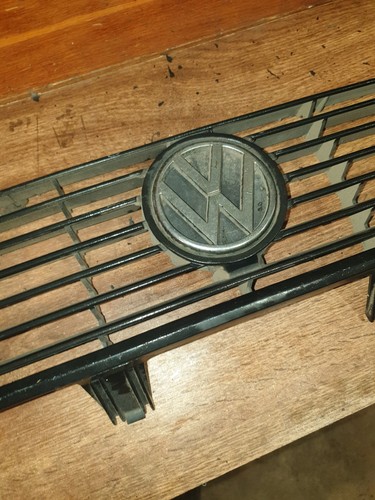 VW PASSAT 32B Grilles 321853653 1981 24973646 - Picture 5 of 12