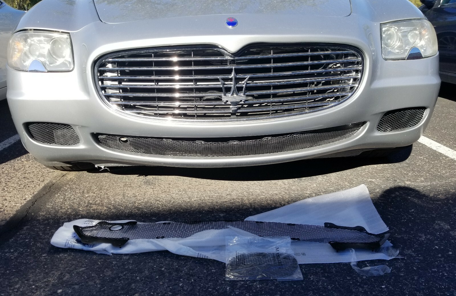 Maserati Quattroporte Front Bumper Grille Net Wire Mesh Set (03-07) GENUINE NEW 