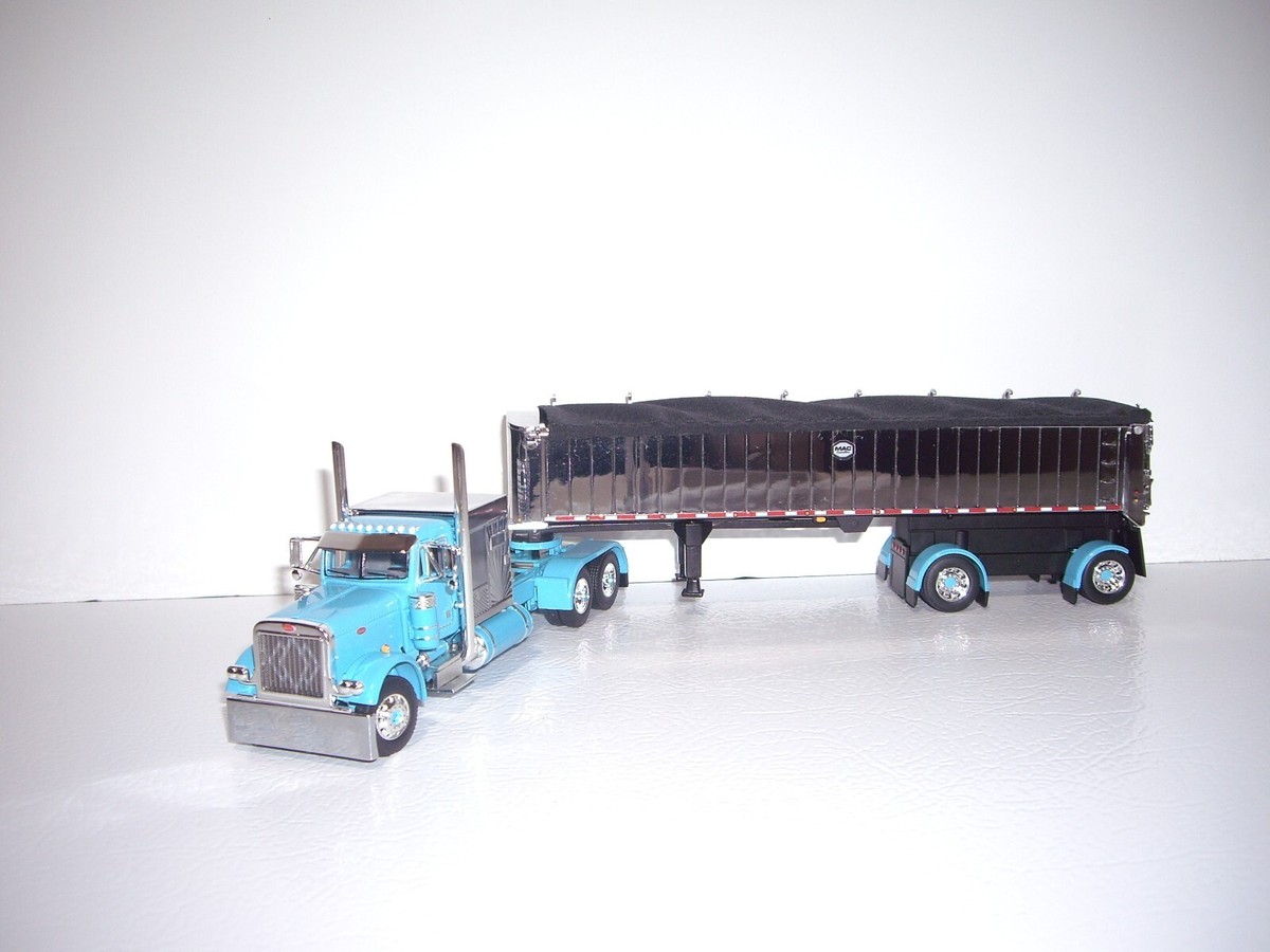 DCP FIRST GEAR 1/64 CYAN PETERBILT 379 W/T SLEEPER&CHROME W/T BLK