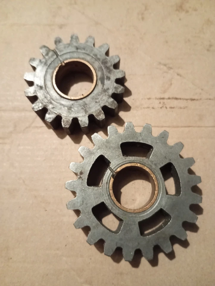 Harley Davidson WLA,WL, cabeza plana 45ci 2 pernos 1940 transmisión 1ª+2ª marcha Nuevo de Lote Antiguo Foto 2 de 4