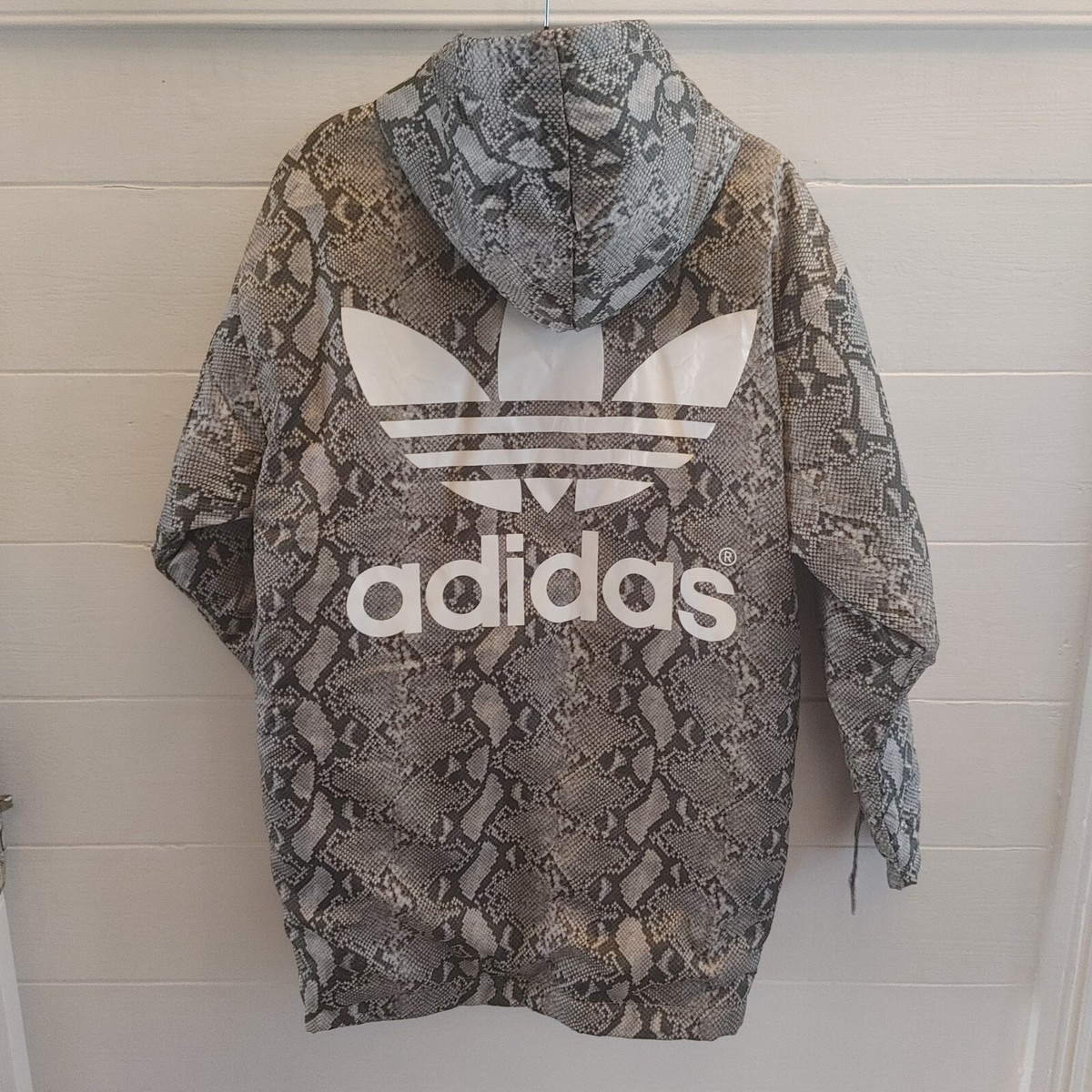 ADIDAS X PARKA SNAKESKIN JACKET HYPEBEAST HYKE HOODIE WINTER COAT
