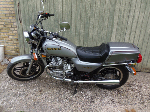 Honda gl 500