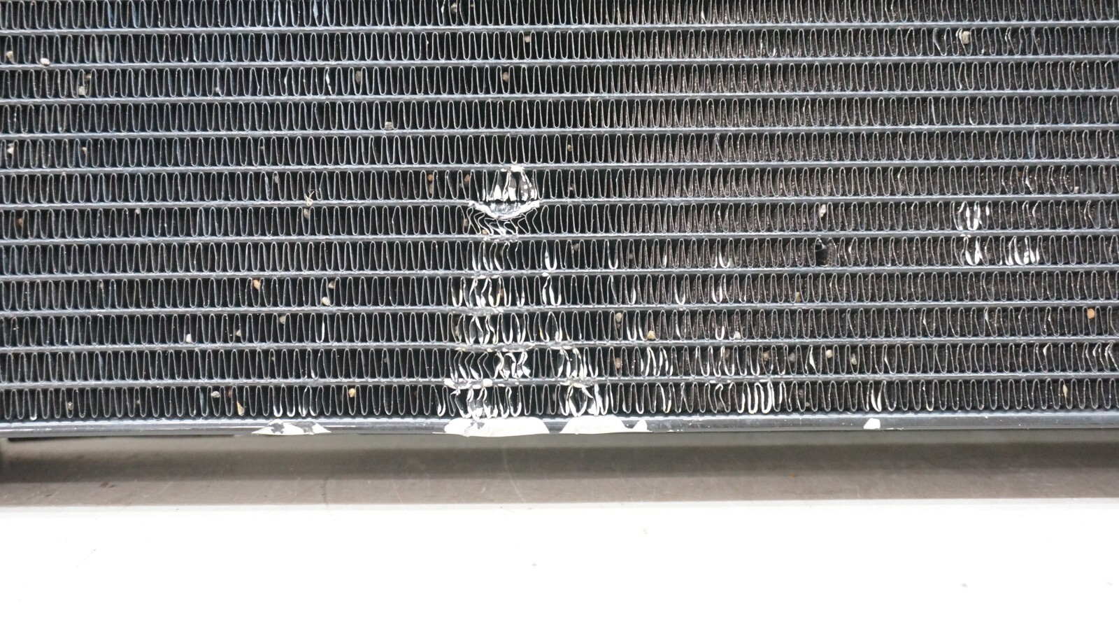 2016-2018 MCLAREN 570S RADIATOR CHARGE COOLER LEFT OR RIGHT OEM 13L0183CP