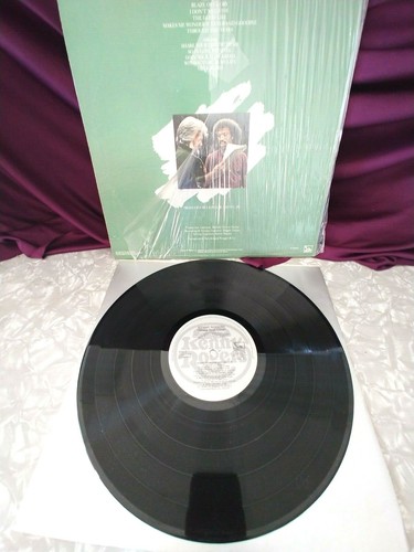 KENNY ROGERS VINYL ALBUM 1981 SHARE YOUR LOVE #R134416 NEAR MINT RECORD - Picture 3 of 6