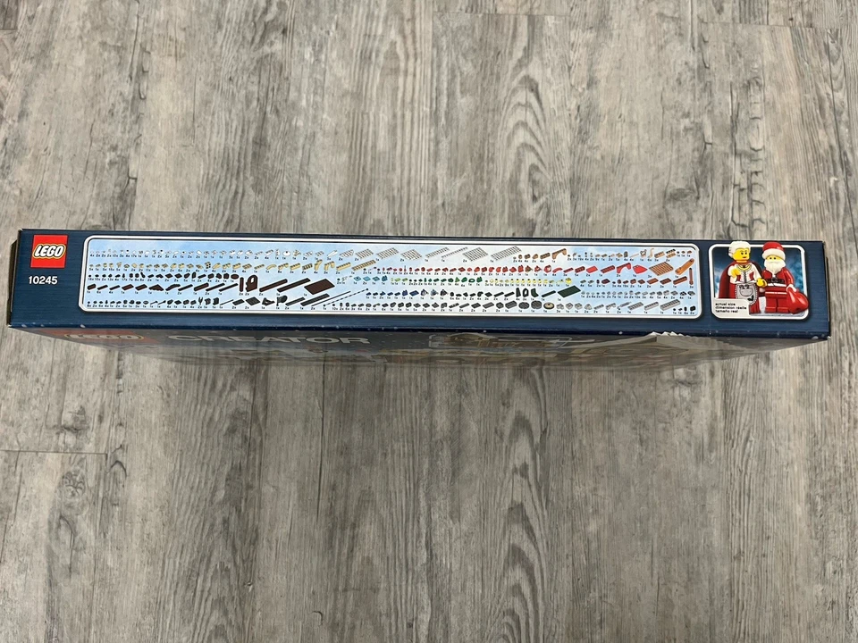 LEGO Creator: 10245 Santa's Workshop Mrs. Claus Reindeer Elves Sleigh Christmas - Image 3 of 4