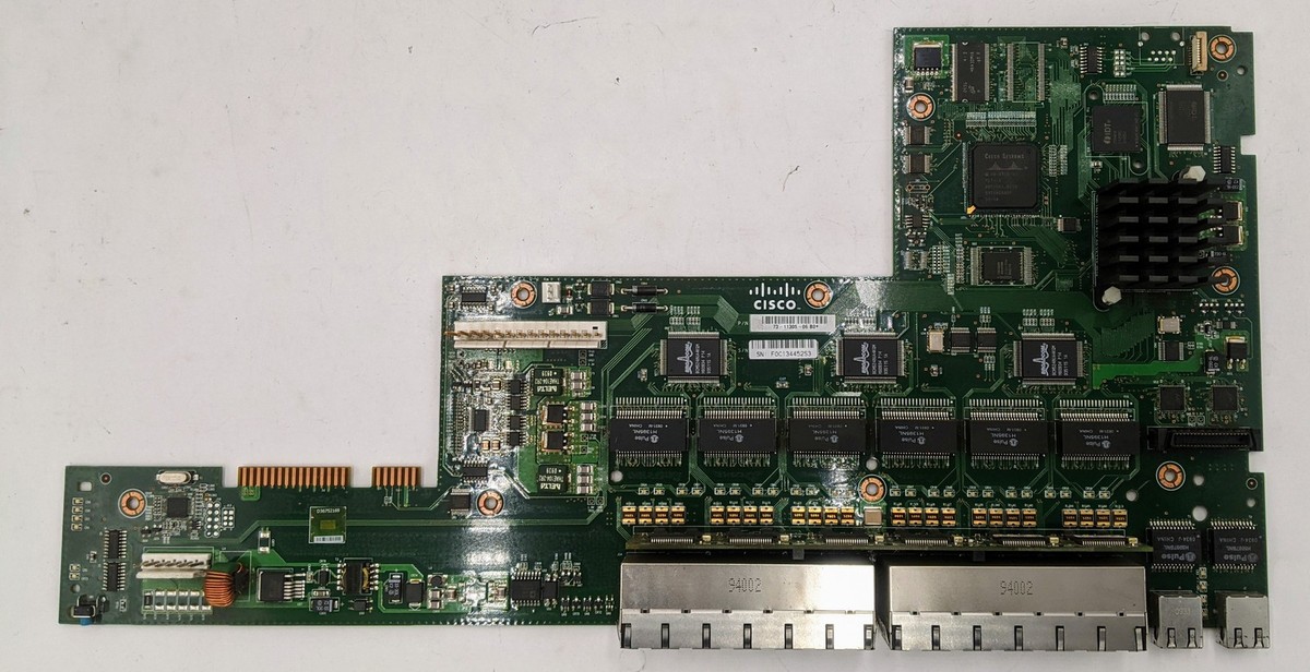 【CCNA、CCNP】Cisco スイッチCatalyst 2960×3台 Cisco Catalyst 2960-S and 2960 Series Switches with LAN Lite