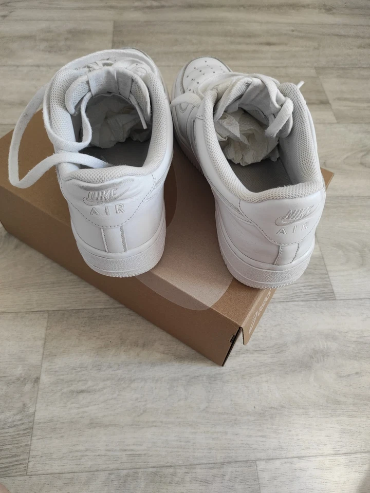 EU Größe 43 - Nike Air Force 1, Foto 3 von 5