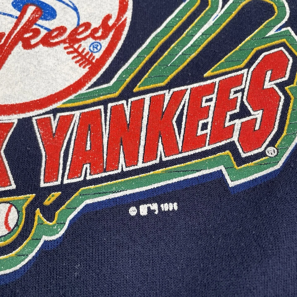 Vintage New York Yankees 1996 World Series Champions Logo 7 Sweatshirt Jumper XL - Image 3 of 4