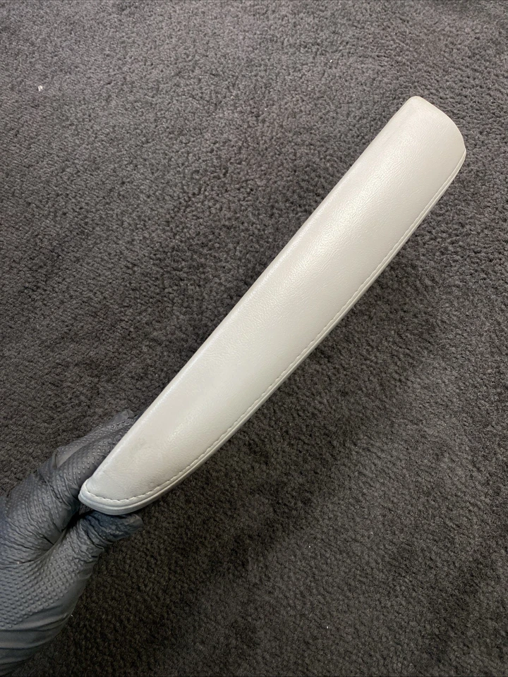 GMC Envoy 2002-2009 consola central reposabrazos tapa cuero OEM GRIS Foto 4 de 4