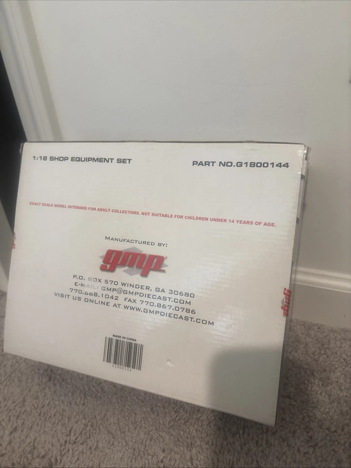 Juego de herramientas de equipo de tienda GMP escala 1:18 nueva caja abierta Foto 4 de 4