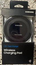 Samsung Fast Charge Qi Wireless Charging Pad W/ Micro USB Cable NEW