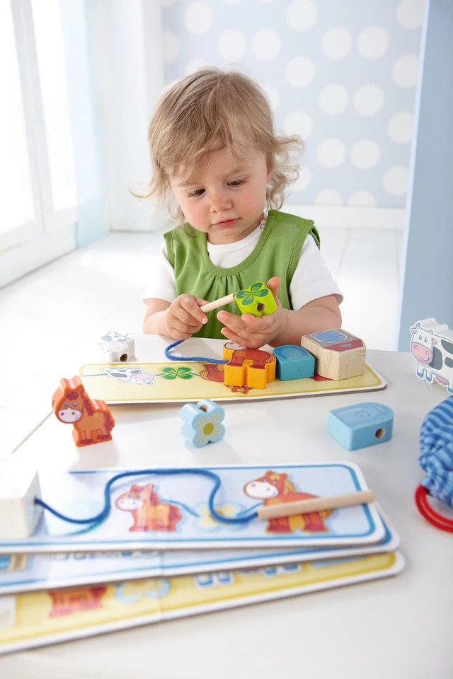 5580 - Meine erste Spielwelt Bauernhof Fädelspiel auf dem Land liebevoll gest... - Bild 2 von 4