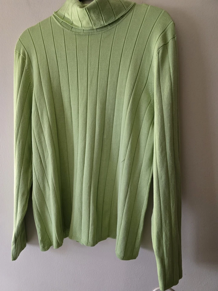 Style & Co 女士丝绸混纺开心果罗纹高领永恒学院风 Fem 2X — 第 2/4 张图片