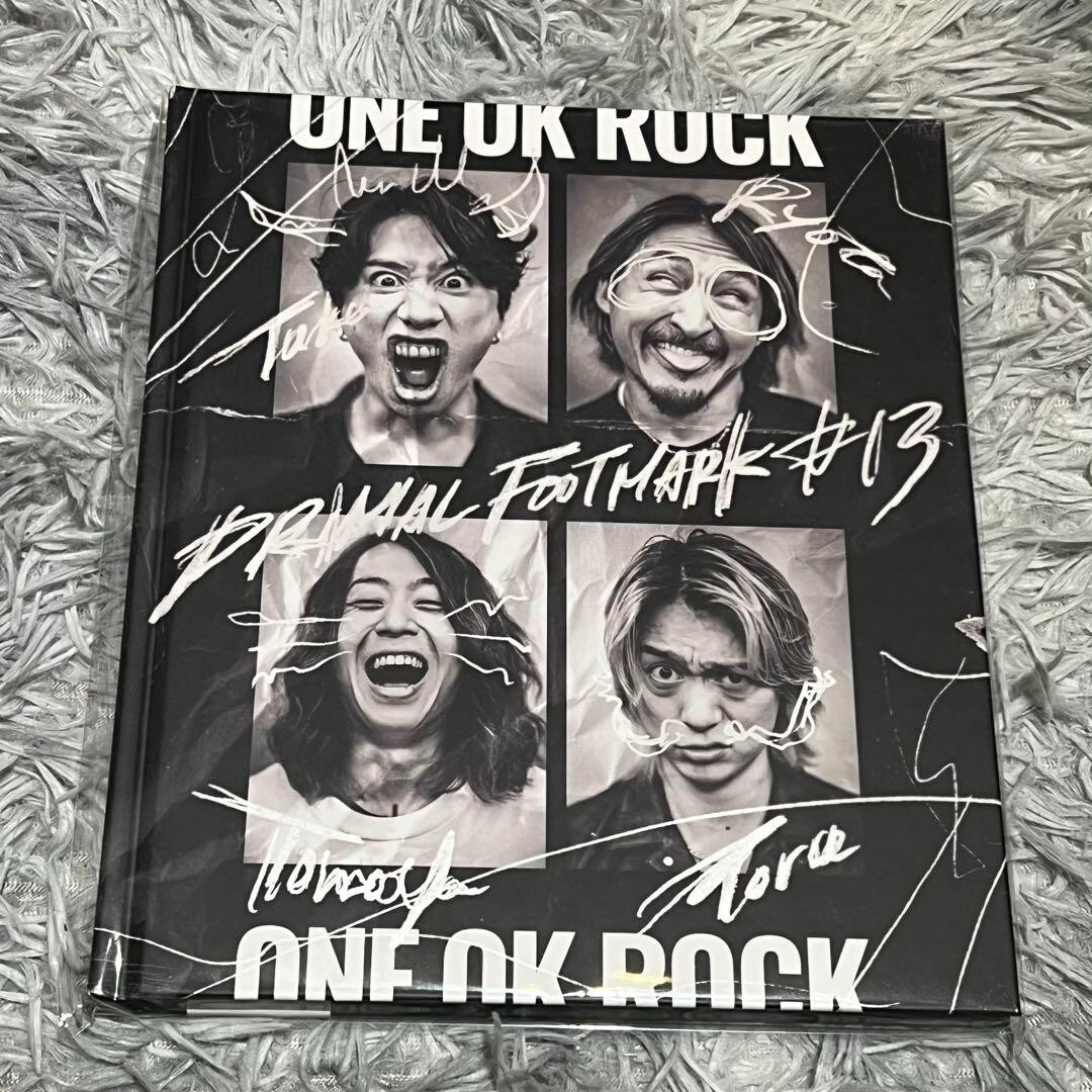 アート・デザイン・音楽 ONE OK ROCK PRIMAL FOOTMARK #13 Japanese singer ONE OK ROCK photo book primal footmark #13