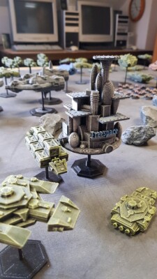 Billion Suns. Facility C. 75% Gr. Full Thrust. Raumstation. Battlefleet