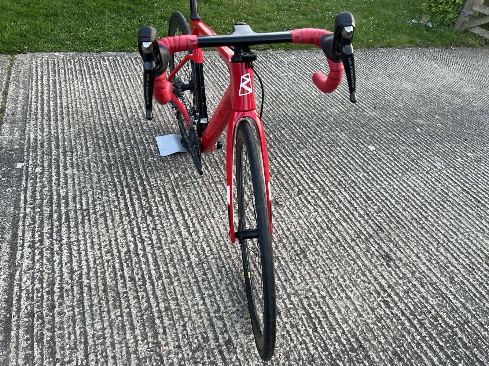 Picture 4 of 16