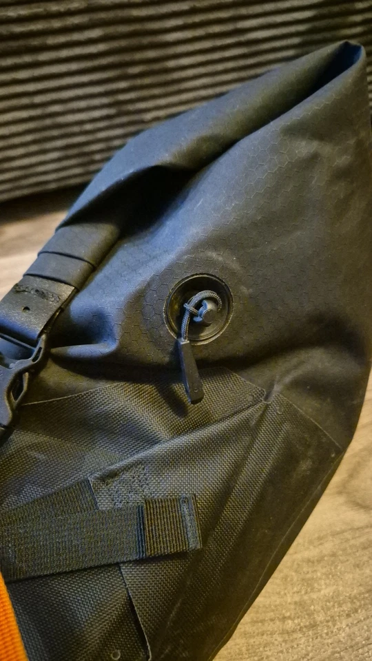 Ortlieb Seat-Pack Satteltasche 16.5 L Schwarz Matt Fahrradtasche - Bild 2 von 4