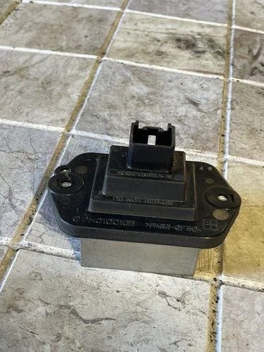 MAZDA 6 Sedan GG Blower Fan Relay PM010010B 2.00 Petrol 104kw 2006 21036162